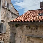 Gama Ντουμπρόβνικ