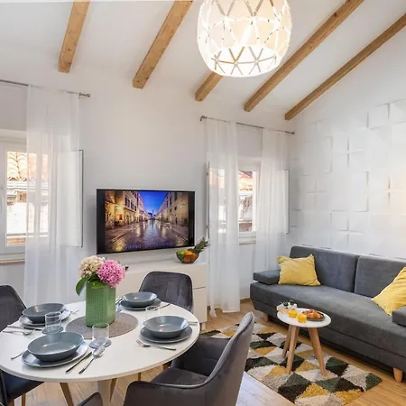Apartment Gama *